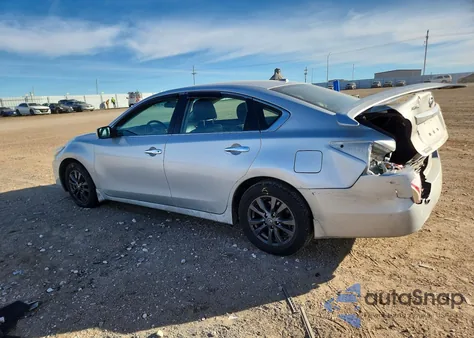 2015 Nissan Altima 2.5 z USA, uszkodzony, nr VIN 1N4AL3AP5FN907336